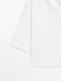 Funnel neck T-shirt