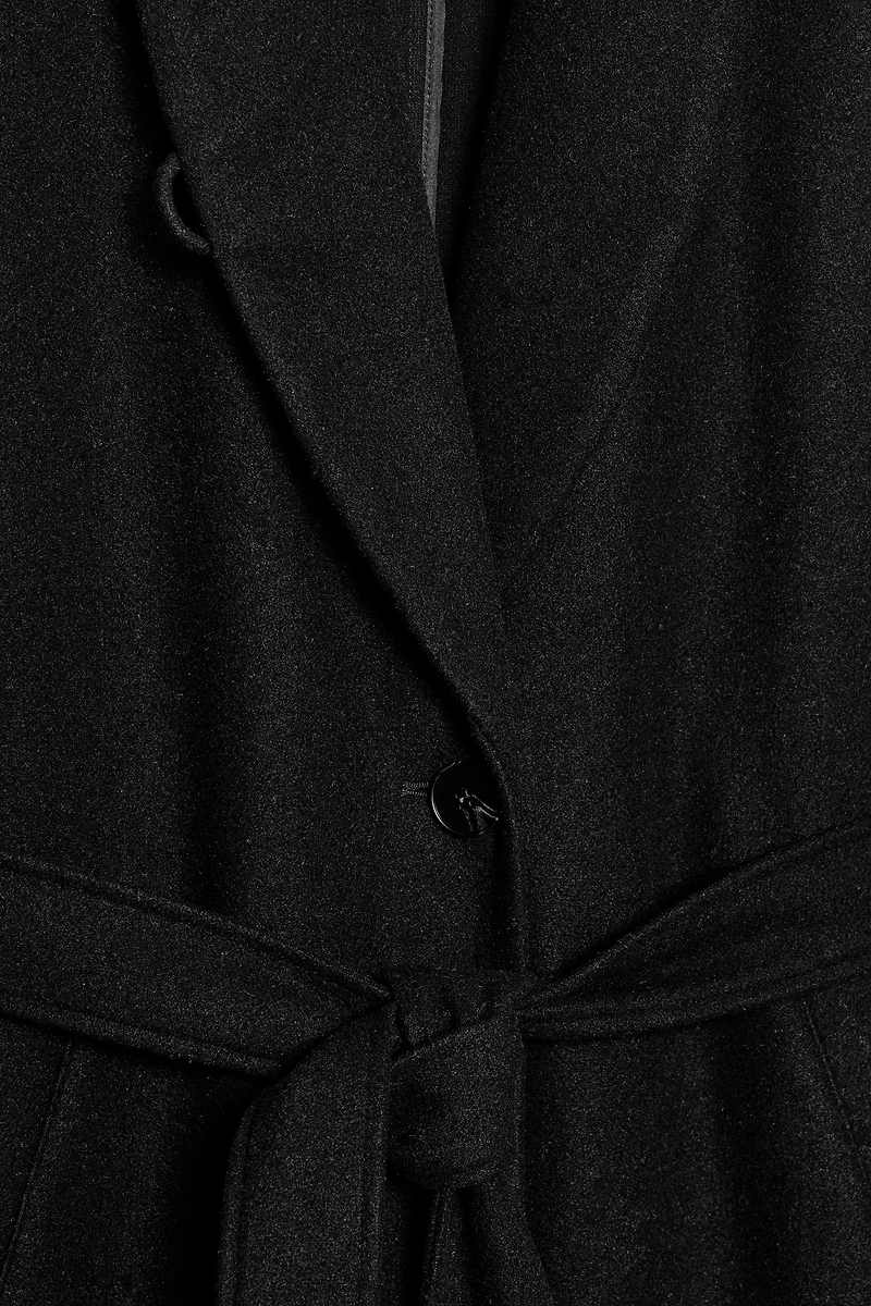 SOFT BELTED COAT