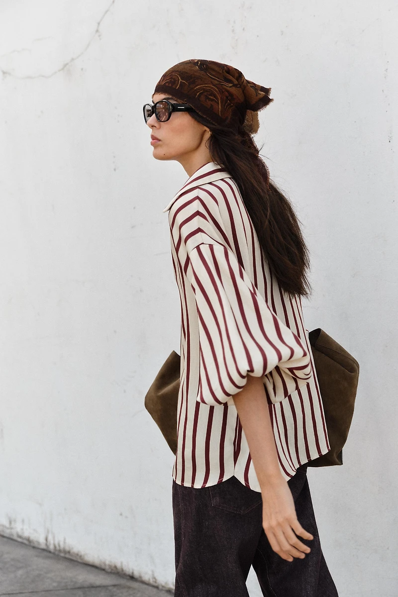 STRIPED BALLOON SLEEVE SHIRT