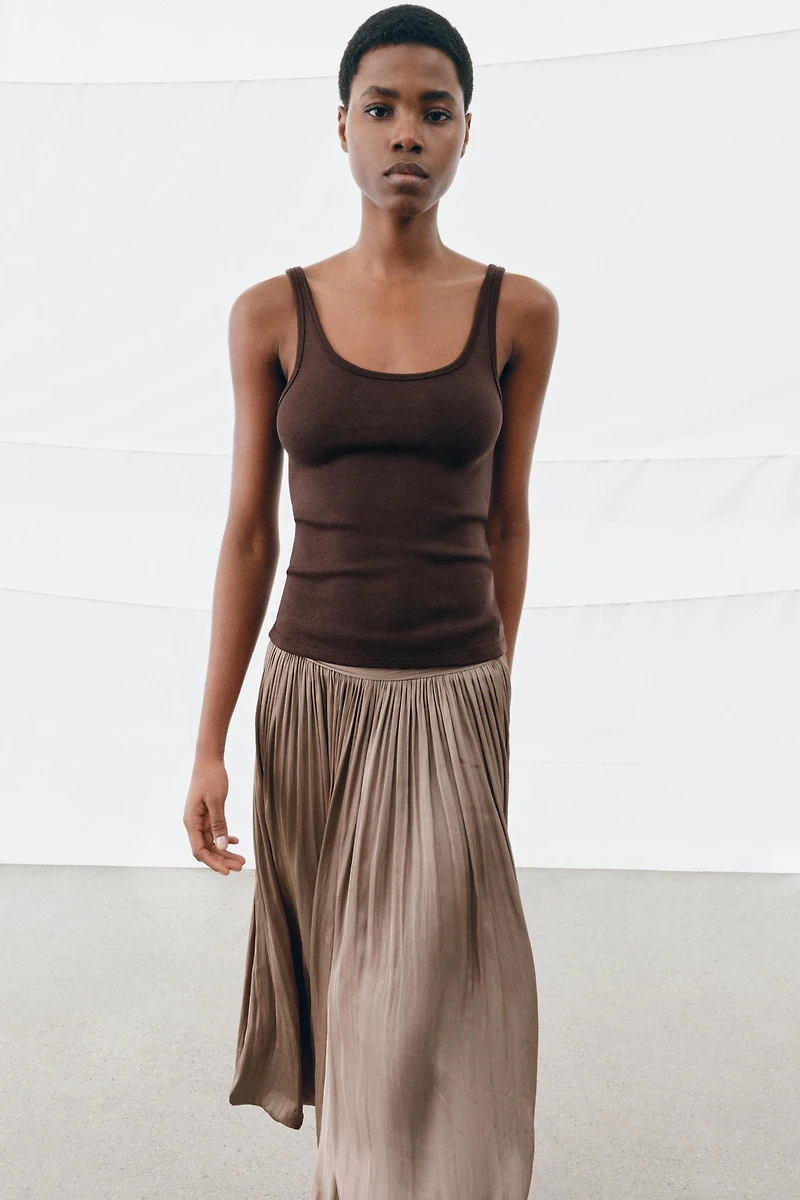 STRAPPY TANK TOP