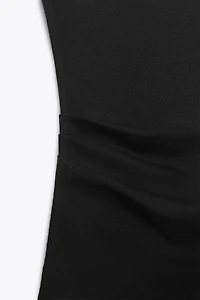 RIBBED DRAPED TOP