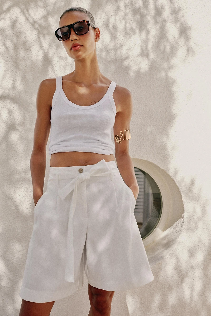 SHORT AVEC CEINTURE À NŒUD