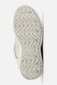 THICK SOLE WORN EFFECT SNEAKERS