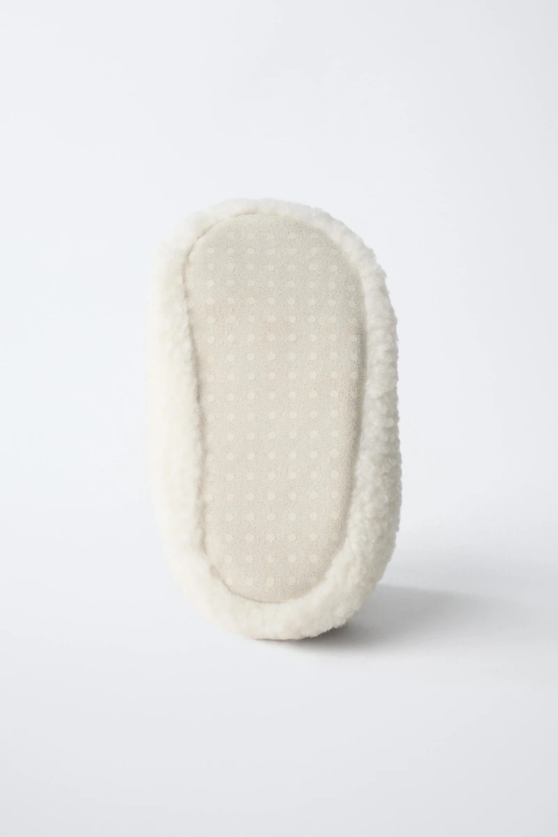 GINGERBREAD SLIPPERS