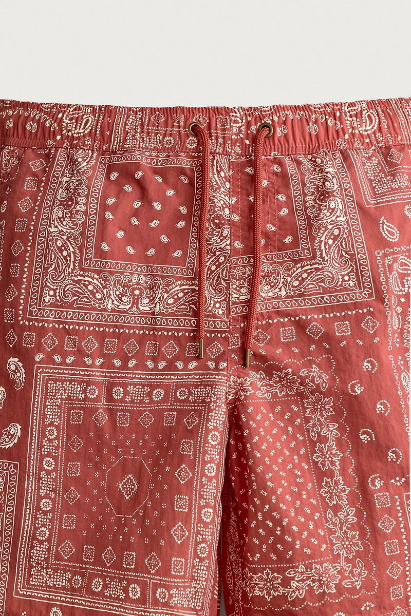 BANDANA PRINT LONG SWIM SHORTS