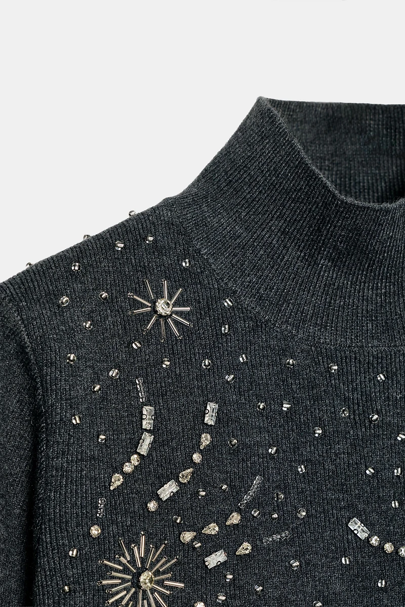 SHORT SLEEVE BEADED KNIT JUMPER