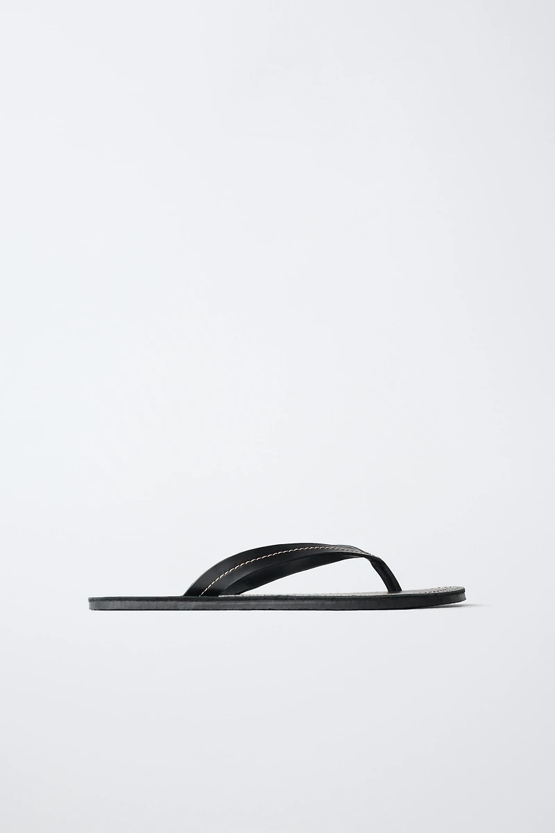 LEATHER SANDALS