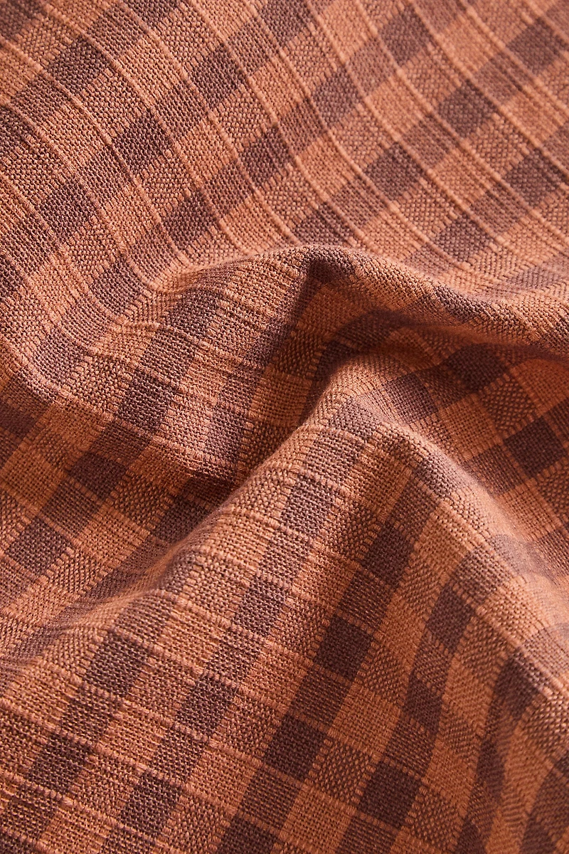 CHECKED TABLECLOTH WITH TOPSTITCHING