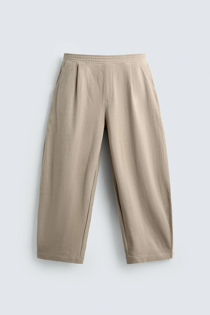 TEXTURED BALLOON FIT JOGGERS