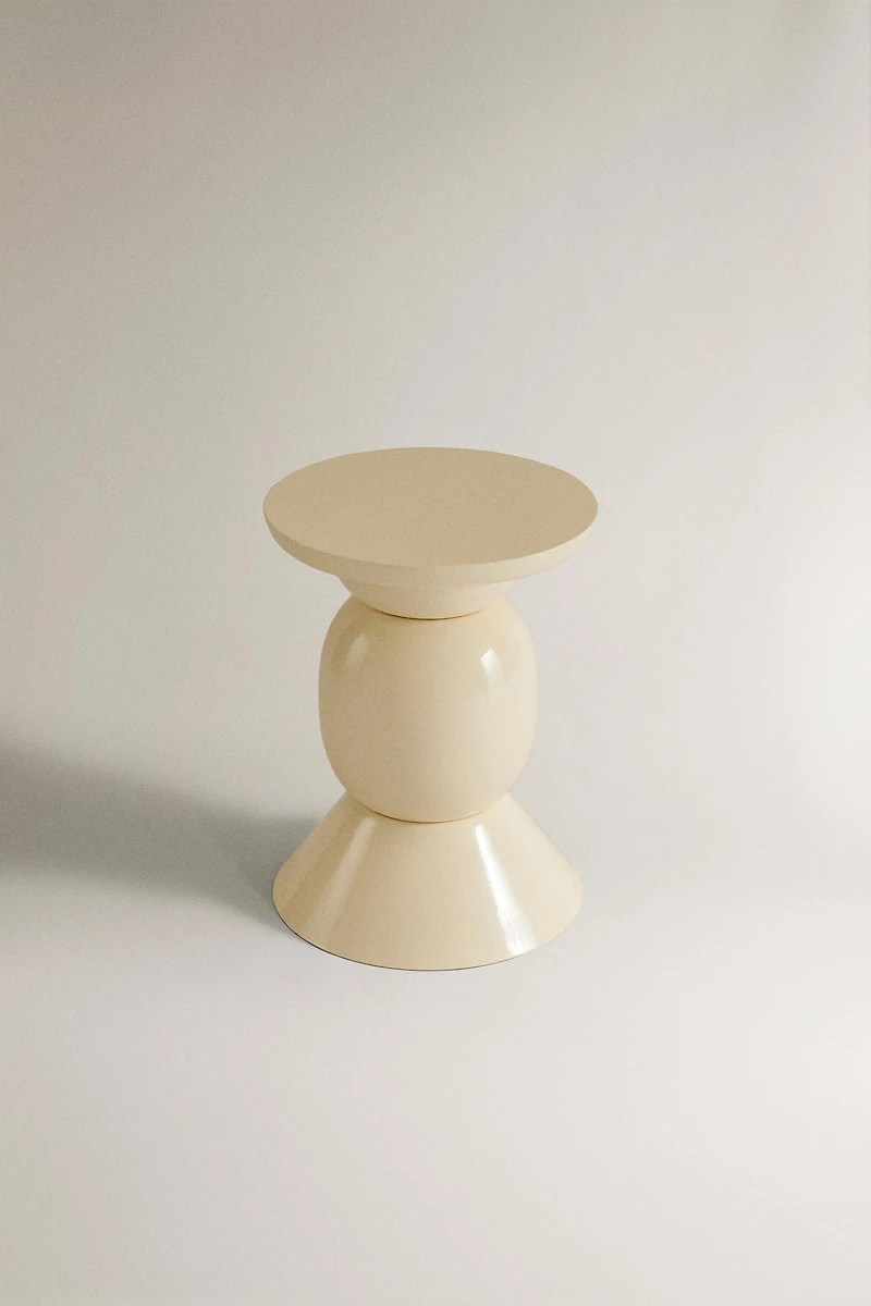 METAL SIDE TABLE