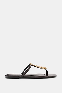 FISH APPLIQUÉ FLAT SANDALS