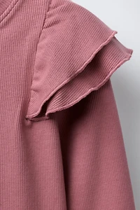 RUFFLED RIBBED T-SHIRT