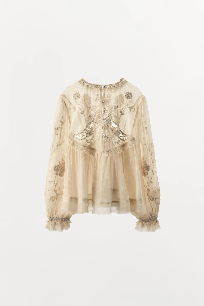 EMBROIDERED BEADED STRUCTURE BLOUSE