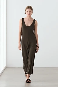 Midi dress with central seam detail