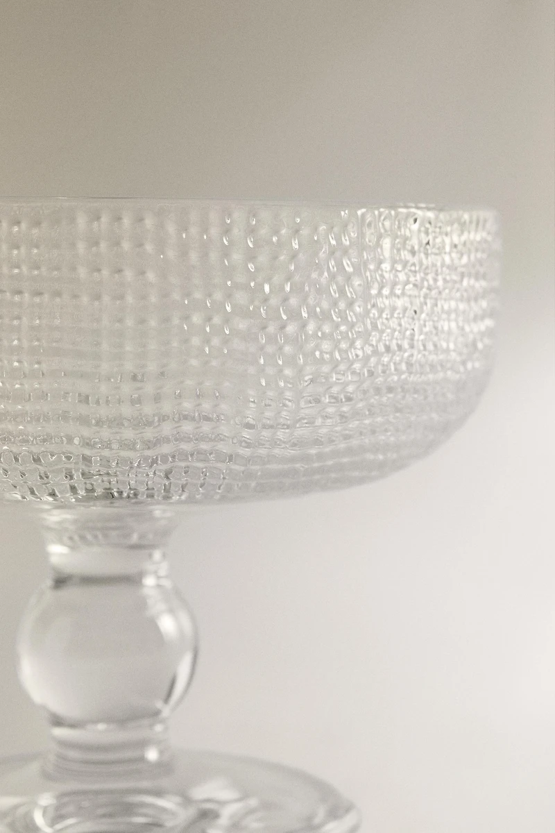 ICE-CREAM CUP GLASS WITH RAISED DESIGN