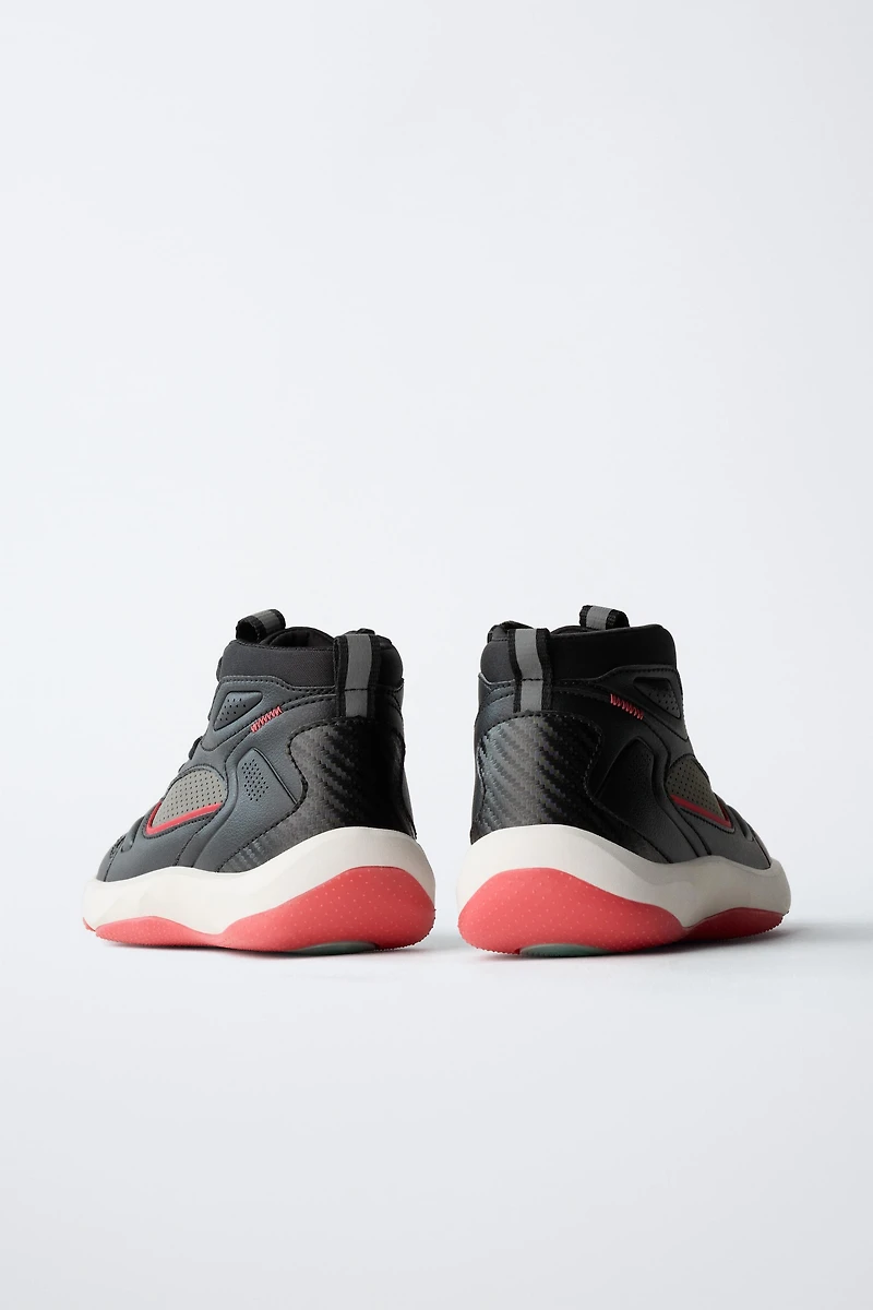 SPORTY HIGH TOP SNEAKERS