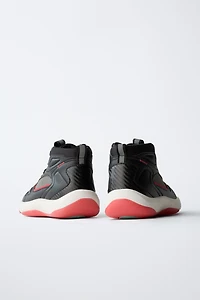 SPORTY HIGH TOP SNEAKERS