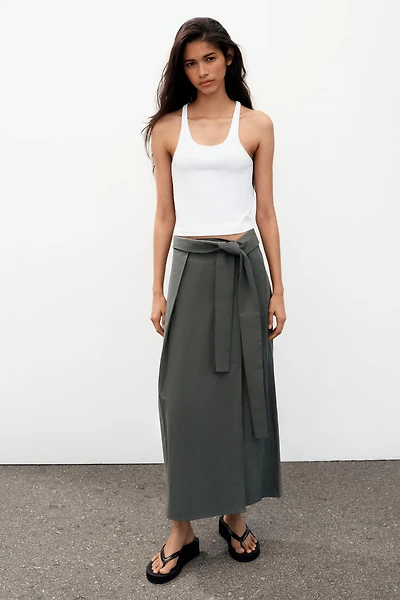 WRAP MIDI SKIRT