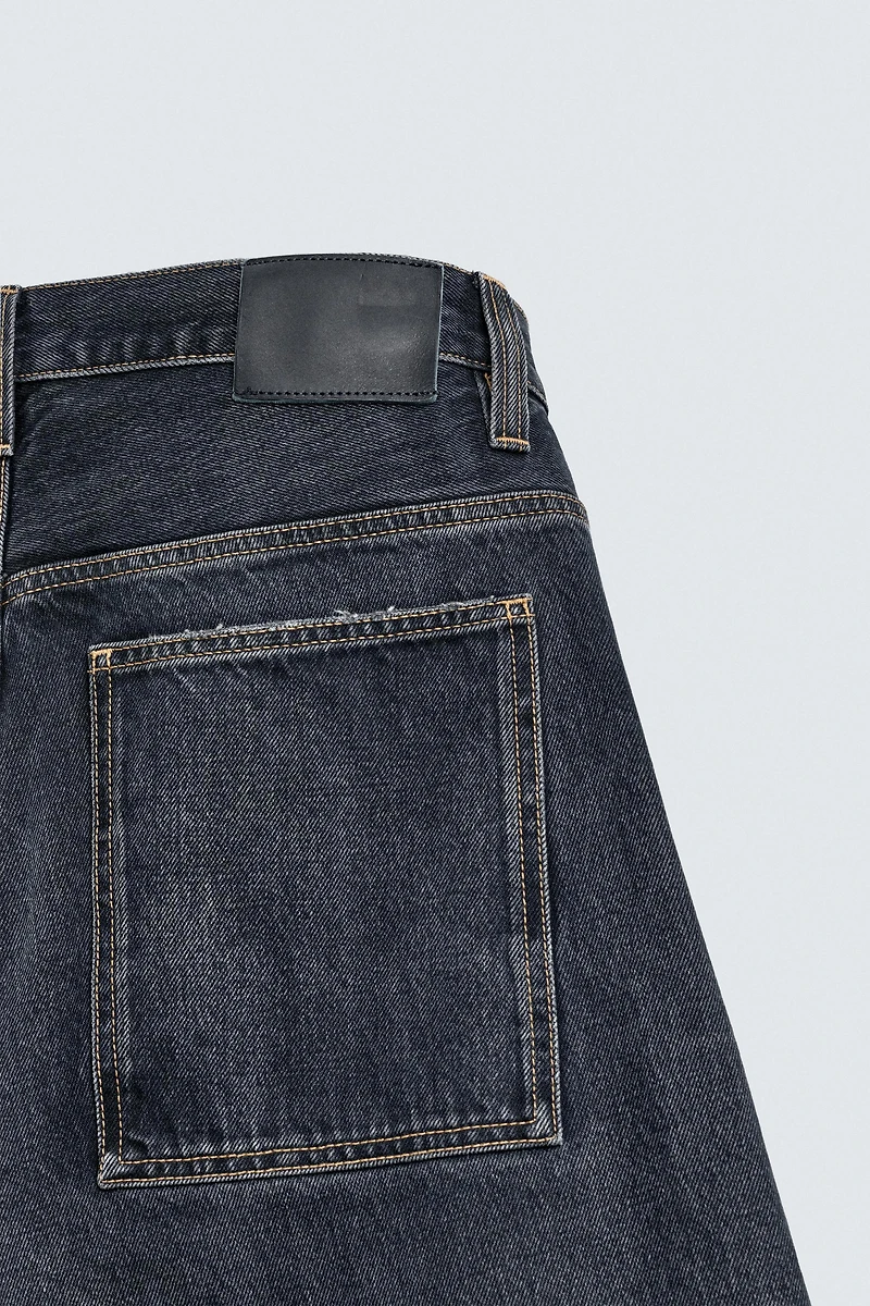 WASHED BALLOON FIT JEANS