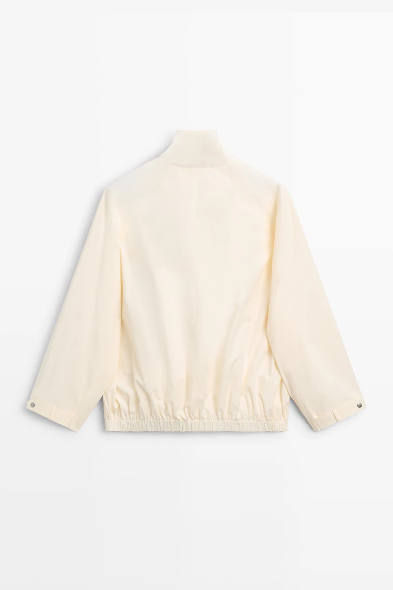 Oversize bomber jacket with snap buttons