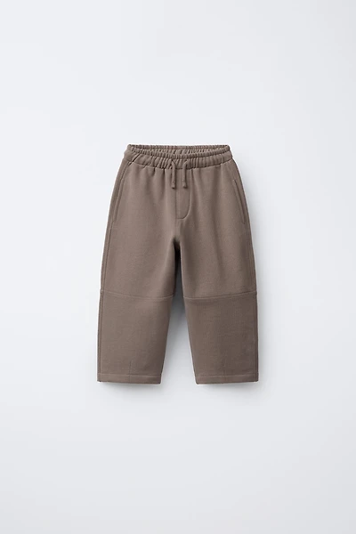 PANTALON EN MOLLETON DROIT AVEC LOGO RELIEF