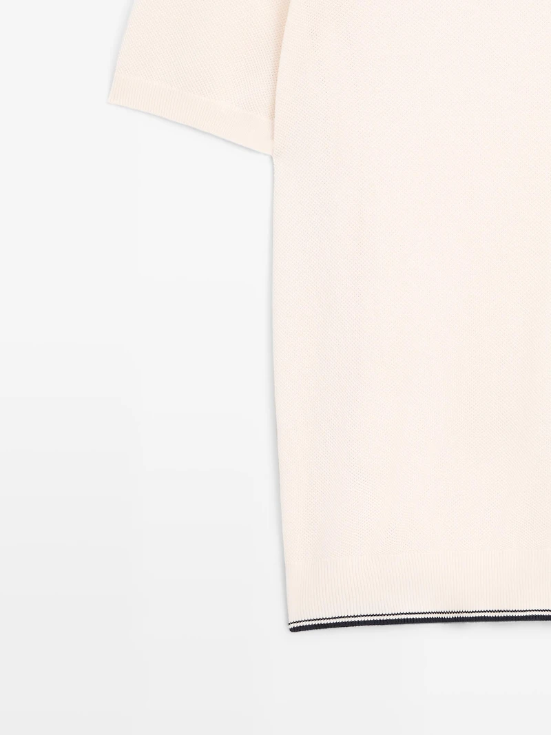 Textured knit short sleeve T-shirt