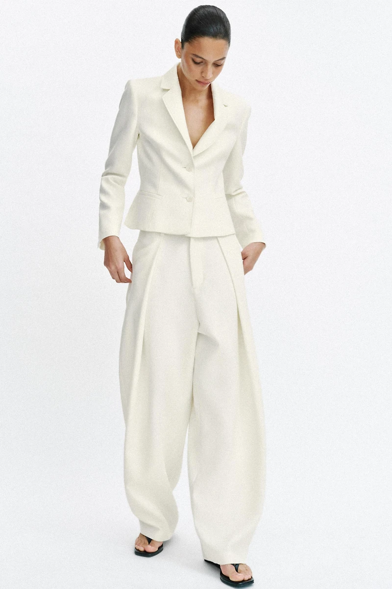 PANTALON VOLUME À PINCES
