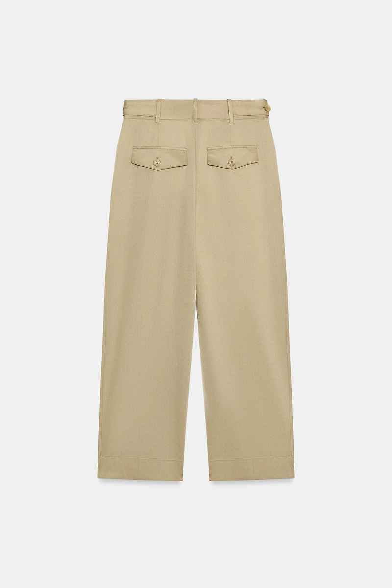PANTALON TAILLE BASSE À PASSANTS LATÉRAUX