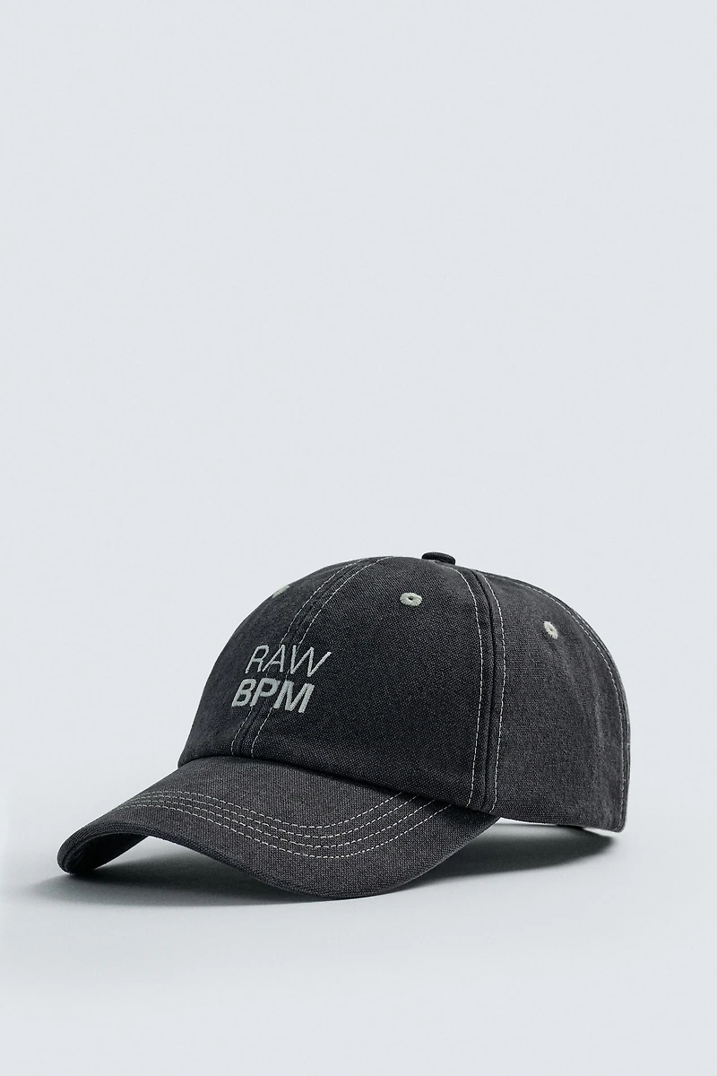 WASHED EMBROIDERED TEXT TOPSTITCHED CAP