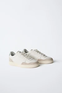 CLASSIC SNEAKERS