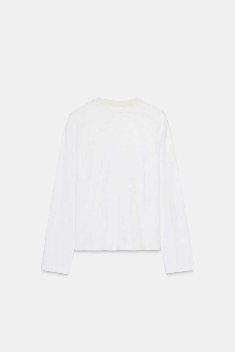 CONTRAST COLLAR T-SHIRT