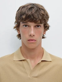 Textured knit short sleeve polo shirt