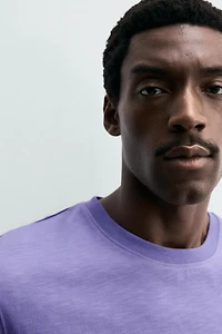 REGULAR FIT SLUB TEXTURE T-SHIRT