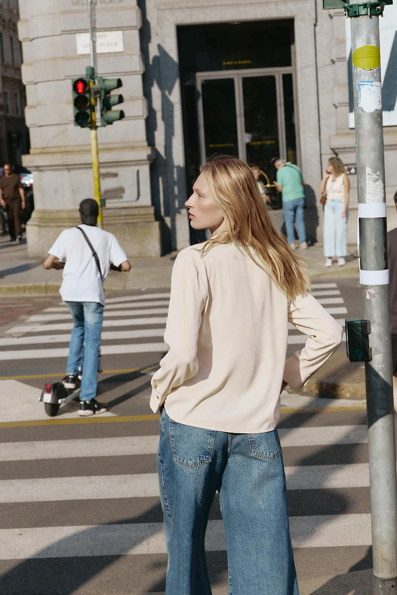 KNOTTED WAIST SHIRT