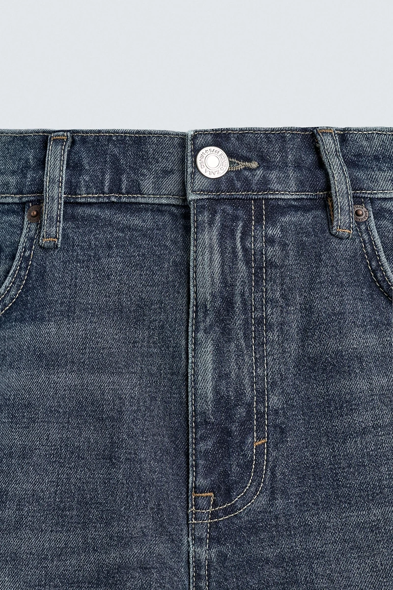 REGULAR FIT DENIM SHORTS