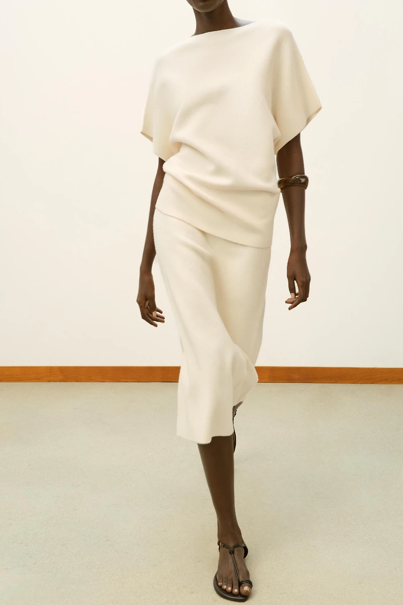 PULL EN MAILLE À MANCHES AMPLES