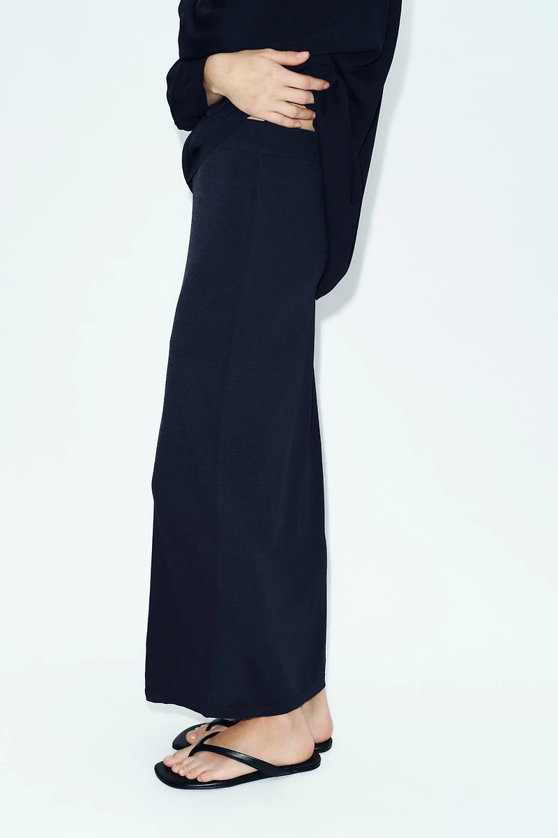 FINE KNIT MIDI SKIRT