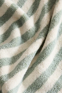 REVERSIBLE STRIPED BATH TOWEL