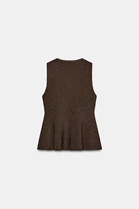 TOP CÔTELÉ À PÉPLUM ET BOUTONS