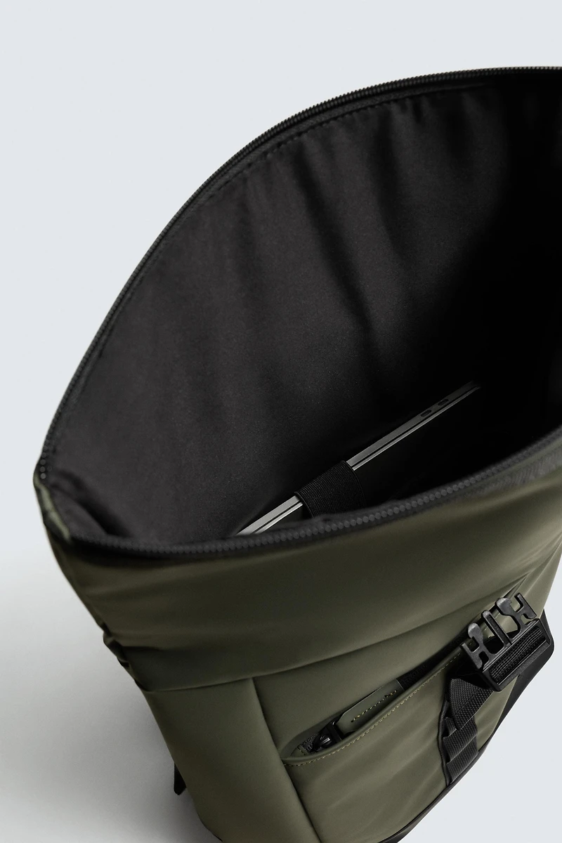 RUBBERIZED TECHNICAL BACKPACK