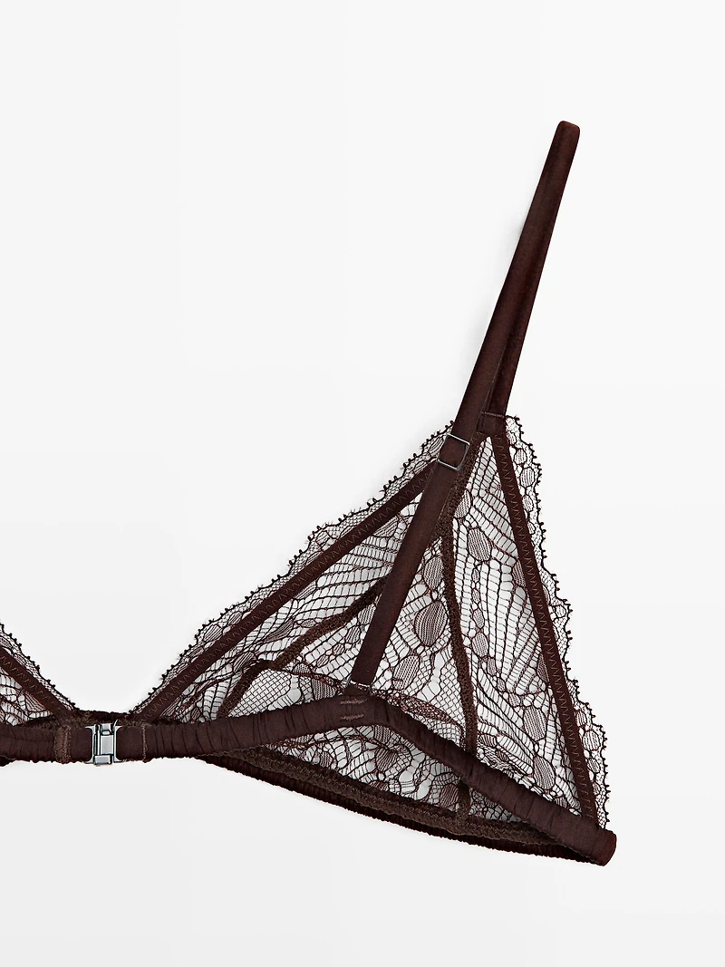 Bralette triangle en dentelle