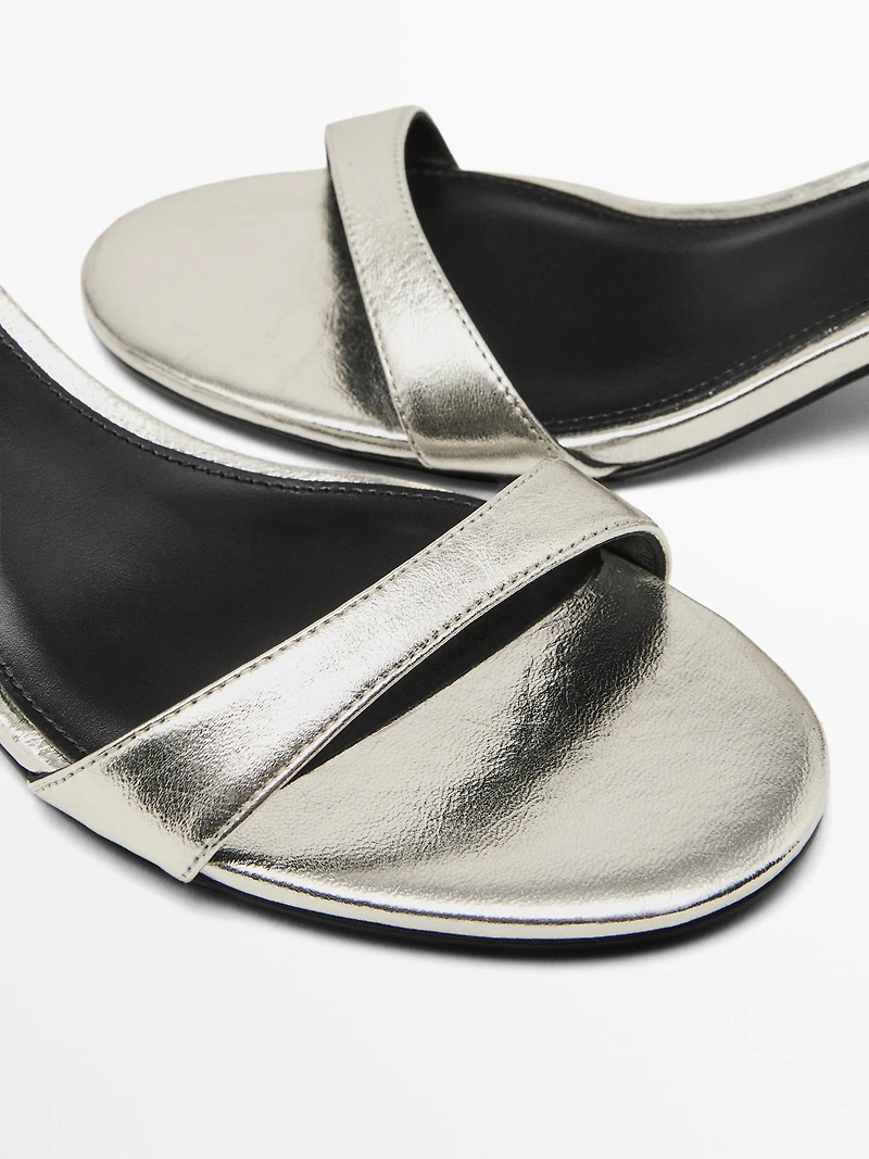 High-heel sandals with metallic strap