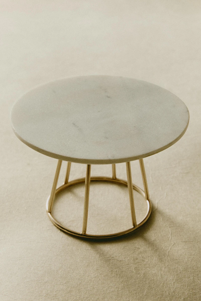 MARBLE AND METAL TEALIGHT HOLDER