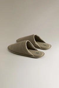 LINEN SLIPPERS