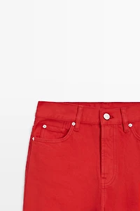 Straight-leg high-waist jeans