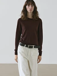 100% wool fine knit crew neck sweater