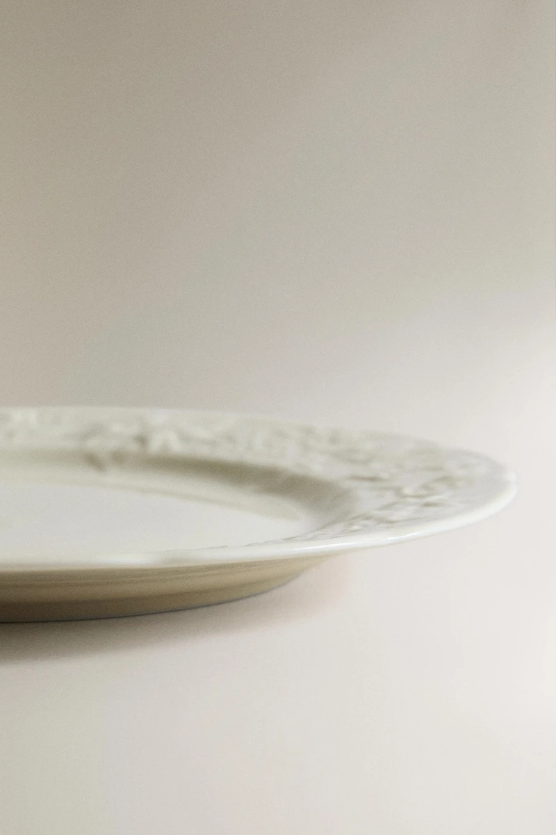 GRAPE PORCELAIN DESSERT PLATE