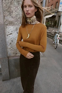 PULL EN MAILLE FINE