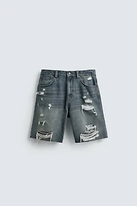 BERMUDA EN DENIM DÉCHIRÉ