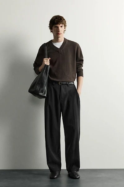 FLOWY SIDE PLEAT PANTS
